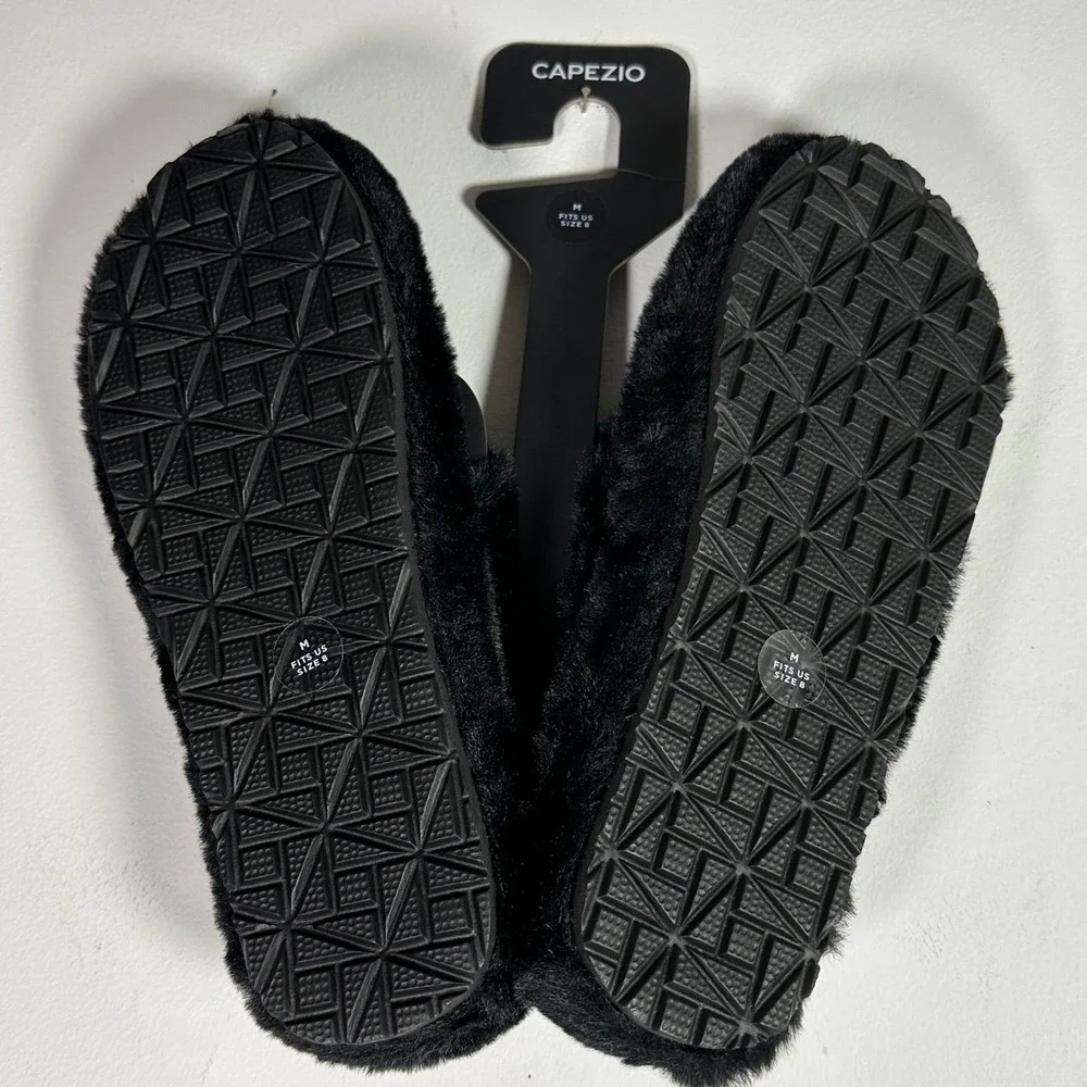 Capezio Black Faux Fur Luxury Comfort Slipper dance Slides Size adult M Fits 8